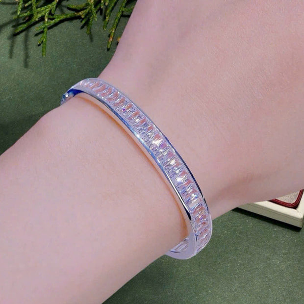 HLJB005 Nova BaguetteLuxe Bracelet - Platinum Statement Gift