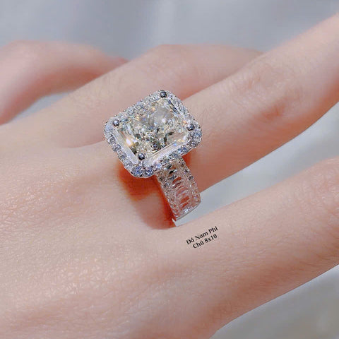 HLJR012 Aura RectangleLuxe Ring - Platinum Statement Gift