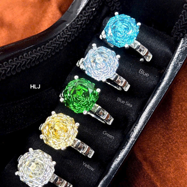 HLJR020 Aura SpiralLuxe Ring – Platinum Statement Gift