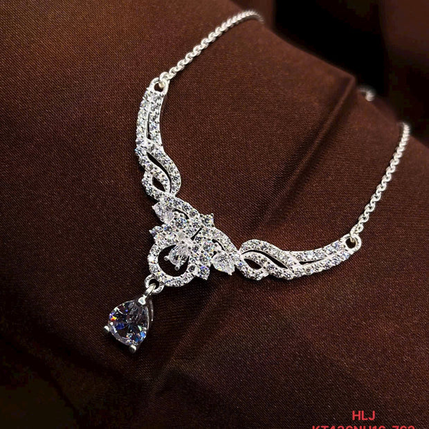 HLJN021 Lumia TeardropLuxe Necklace - Platinum Statement Gift