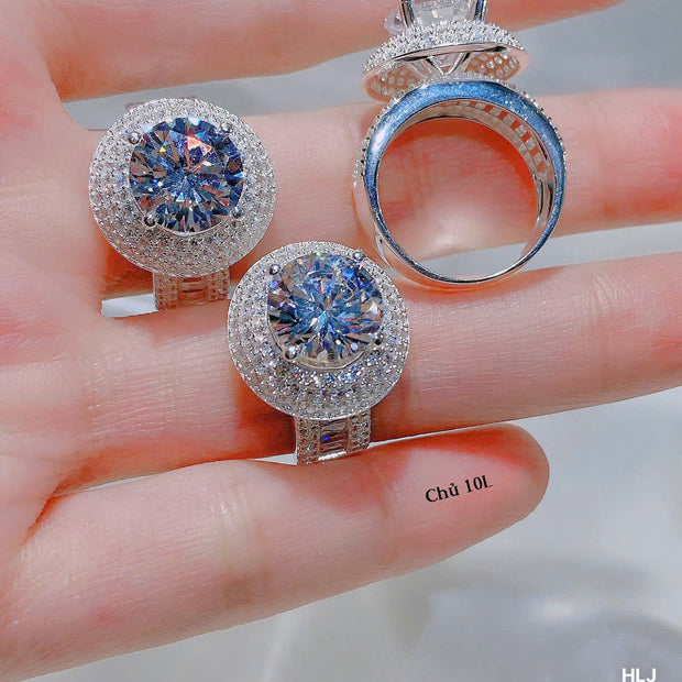 HLJR033 Aura CelestialLuxe Ring – Platinum Statement Gift