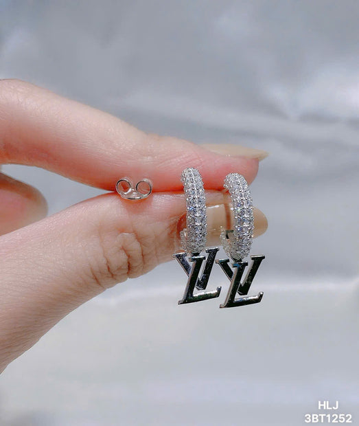 HLJE019 Muse IconicLVLuxe Earrings - Platinum Statement Gift