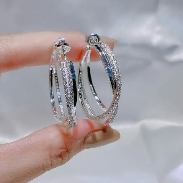 HLJE018 Muse TrinitySparkLuxe Earrings – Platinum Statement Gift